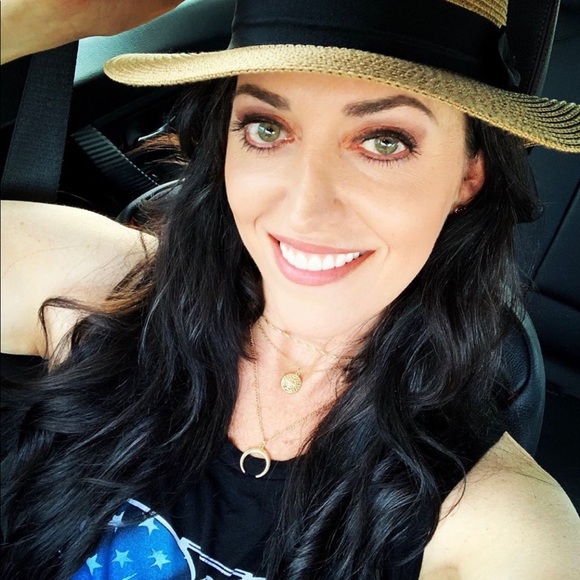 Gold Tone Hammered Layered Necklace - Picture 2 of 5